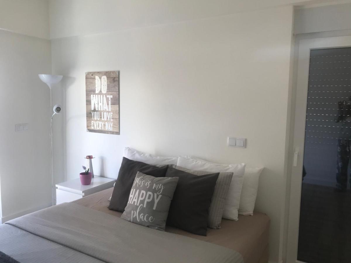 Modern Double Room With Private Balcony Montijo Esterno foto
