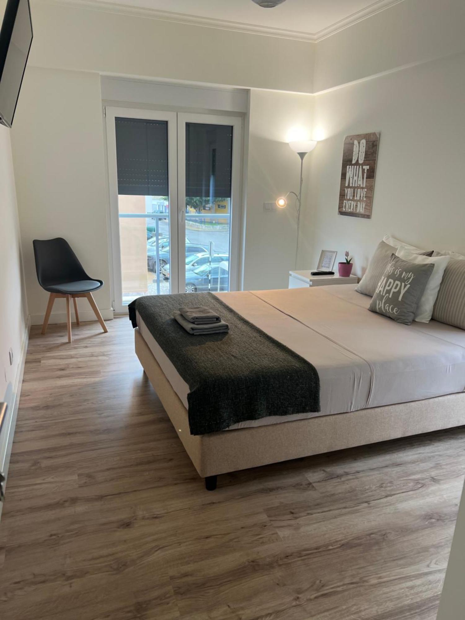 Modern Double Room With Private Balcony Montijo Esterno foto