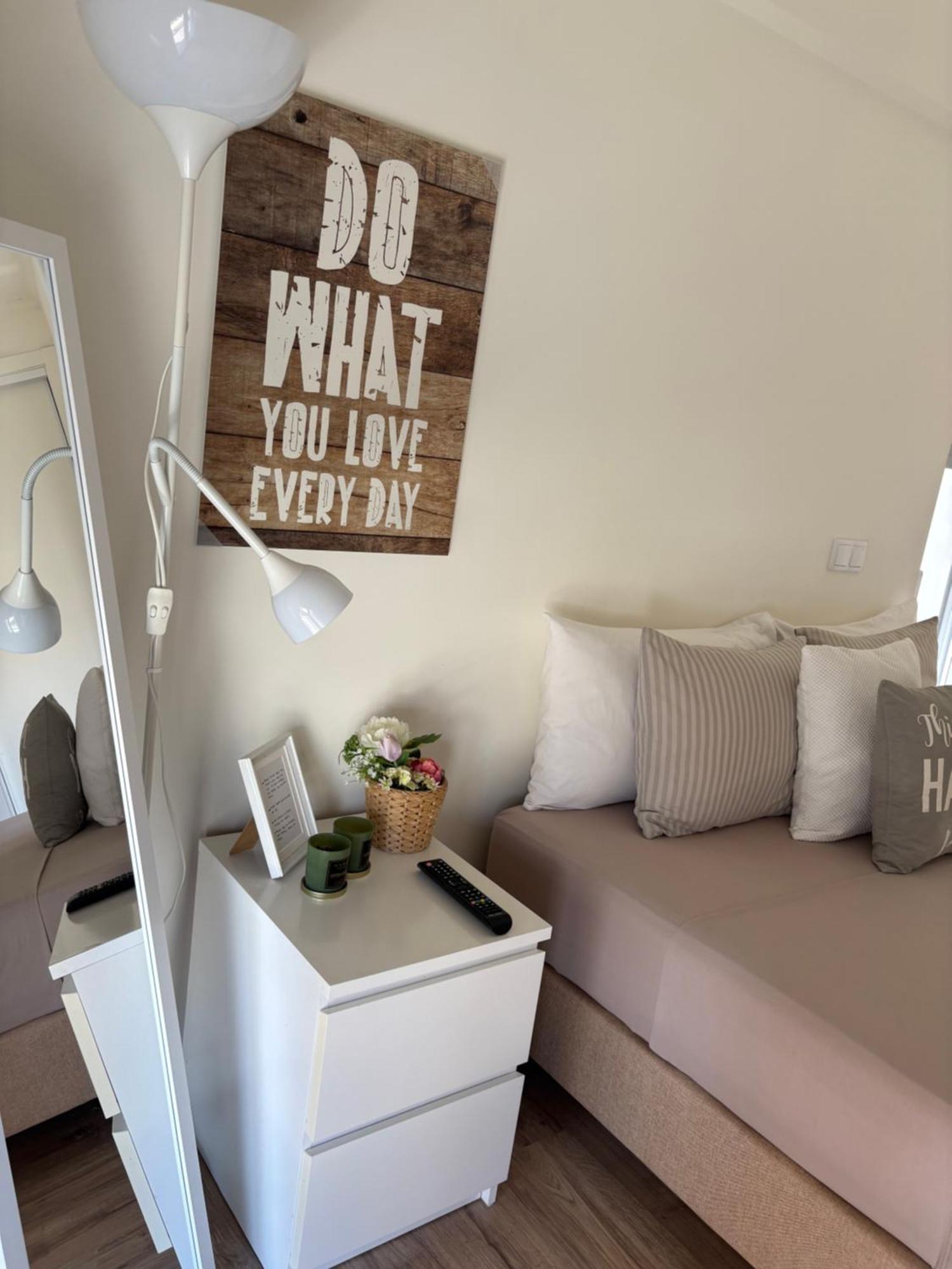 Modern Double Room With Private Balcony Montijo Esterno foto